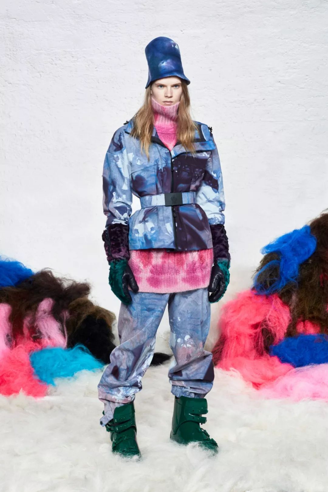 21年秋冬女装流行趋势,21年秋冬女装流行色