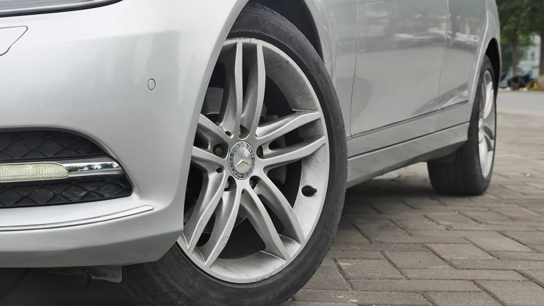 10万左右的c63二手车,新款c63性能有多强