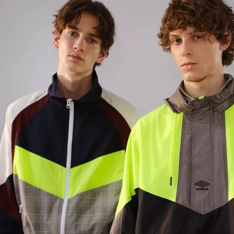 足球衣潮流设计,足球衣风格穿搭