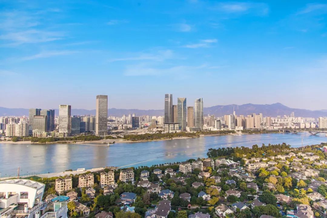 机票白菜价国际航班只要9元,直飞机票最低多少折