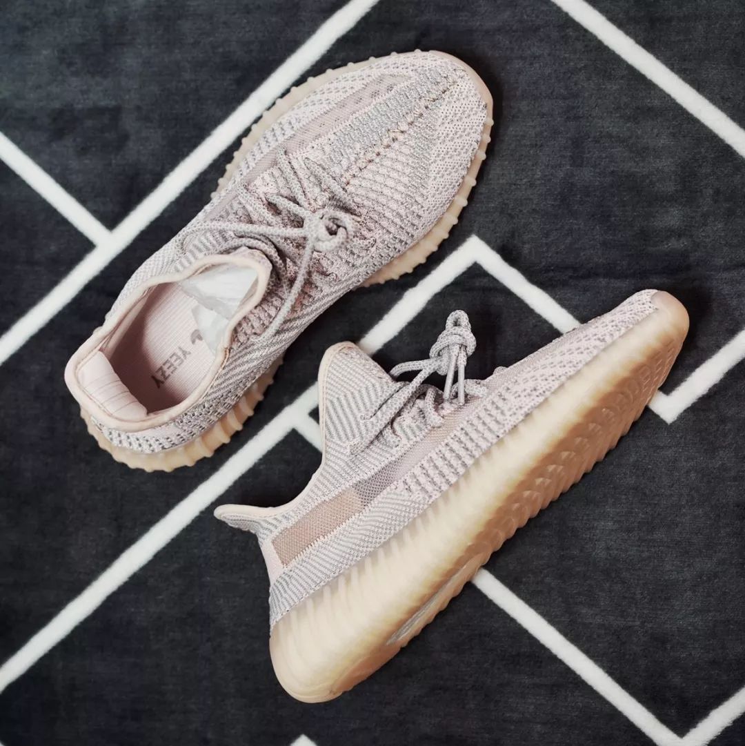 aj1和yeezy满天星,aj和yeezy哪个更容易受欢迎