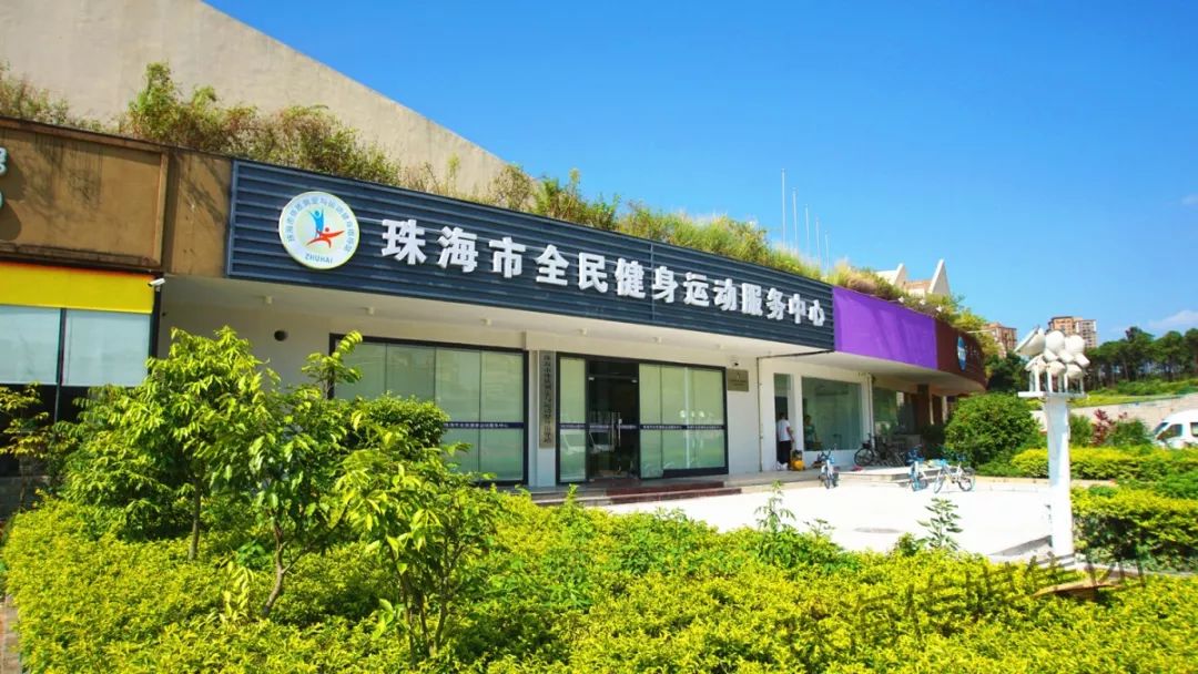 东方体育中心室外游泳池开放了吗,体育中心游泳馆开放时间