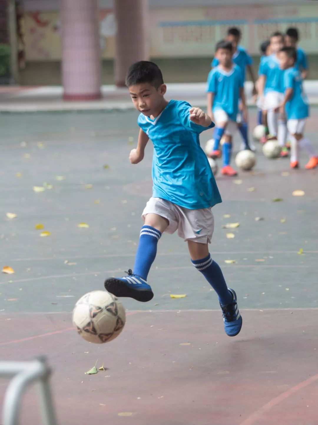 越秀区全民健身中心羽毛球馆,越秀全民健身活动中心免费吗