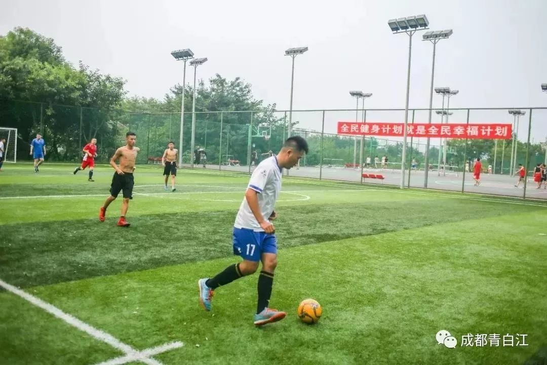 青白江健身训练营,八月健身馆