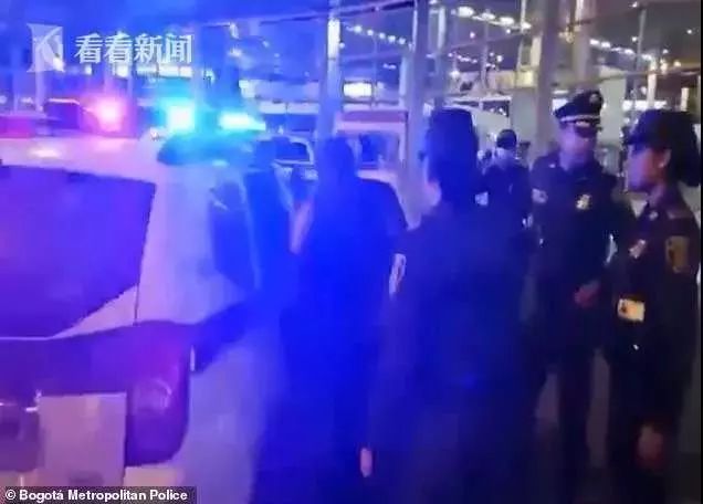 真把自己当“*皮人**袋”用，女子为藏毒竟将*品毒**缝在……