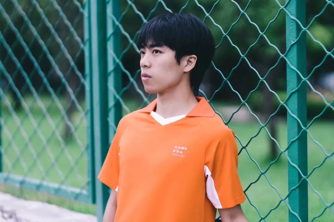 台湾变态黑发明把“水渠”造进衣服里！大水1秒排干，不湿身