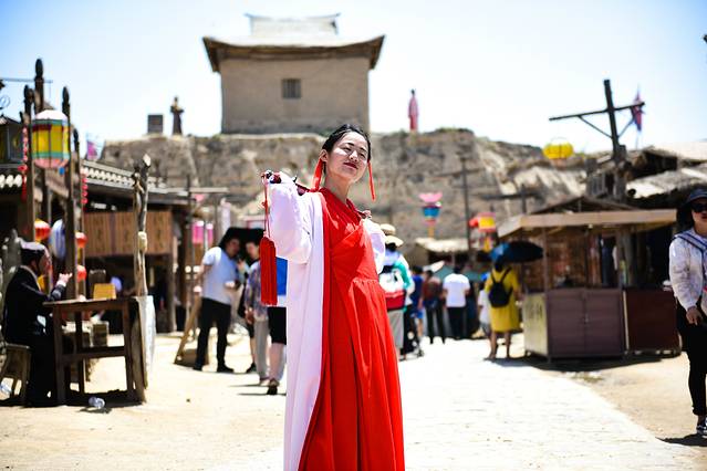 北纬38度仰望星空，每个人都拥有头顶，为什么却看不到星空