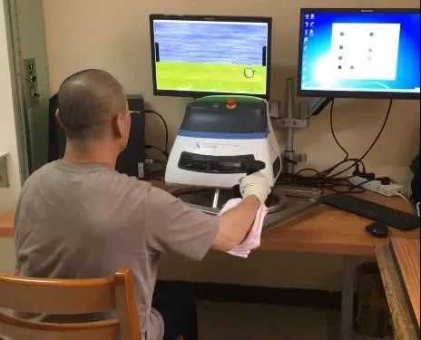 未来治病机器人,未来机器人代替人工护理