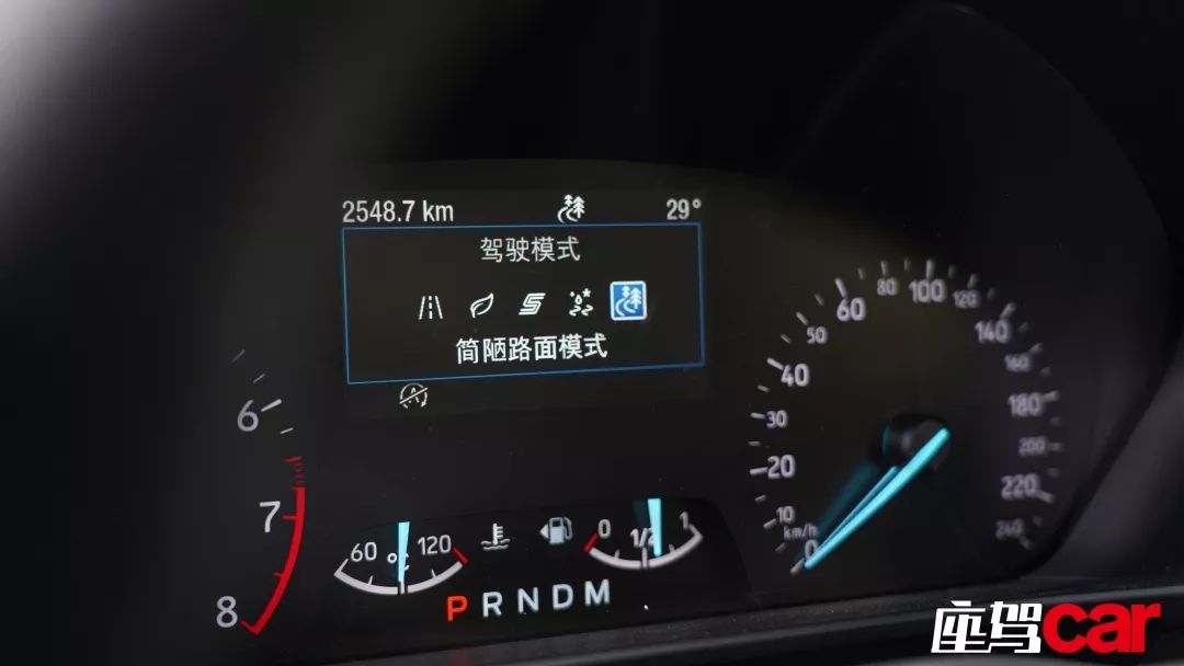 福特福克斯suv落地价,福特新款suvsport