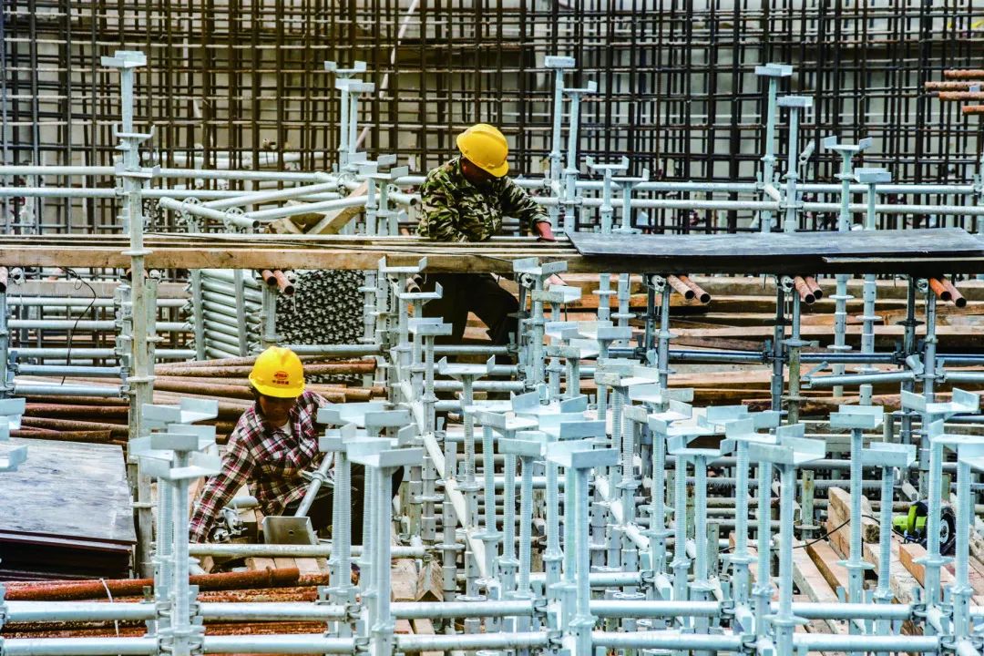 十二时辰工地,建筑工人的十二时辰