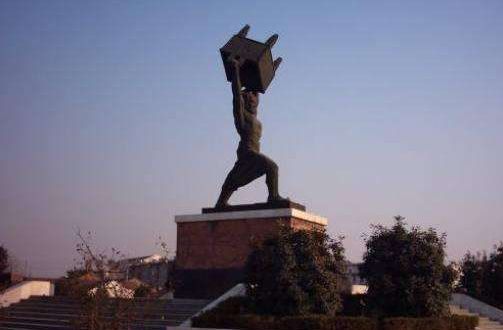 刘强东33岁时在干嘛,刘强东2016年发生了什么事