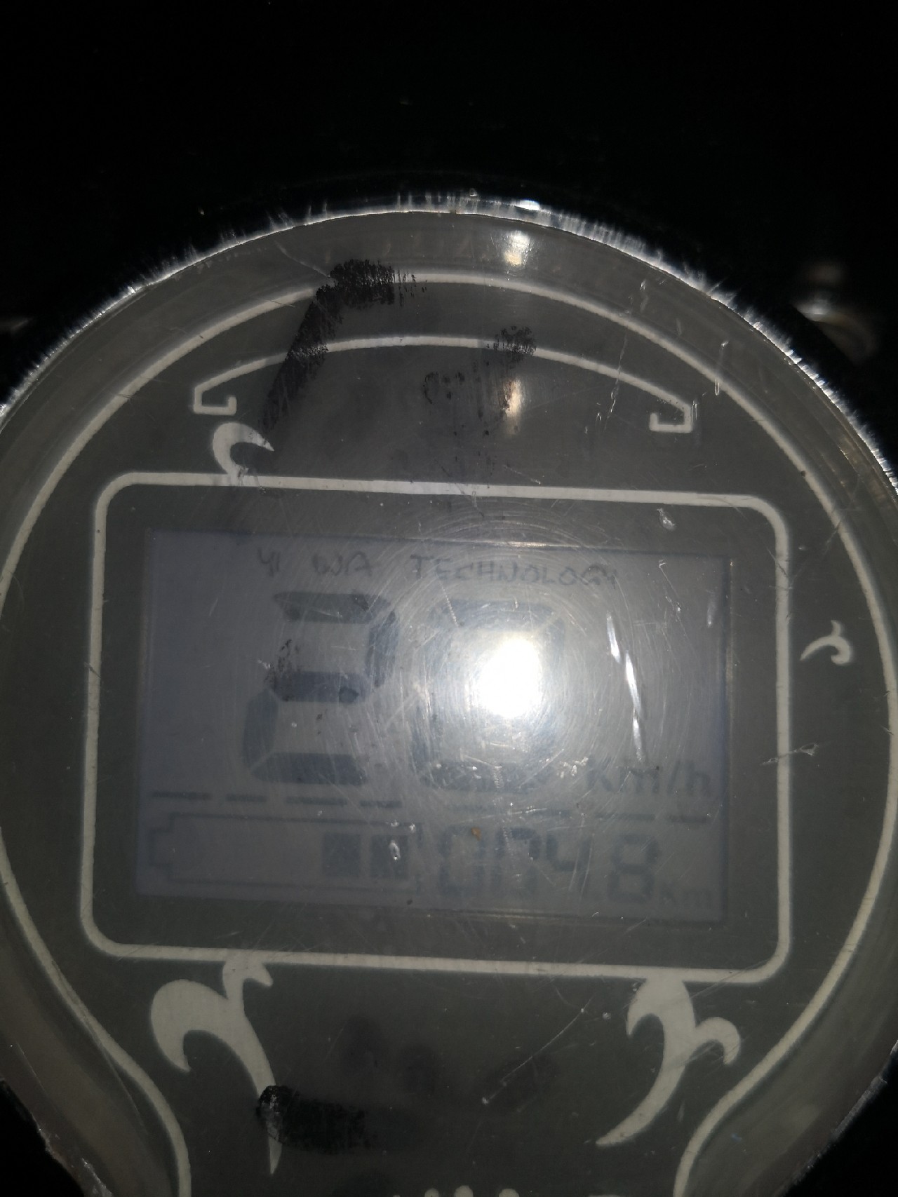 夕阳西下钓鱼人,夕阳西下钓鱼人在河边