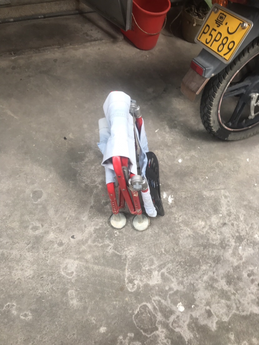 牛仔裤爆改马鞍包,牛仔裤爆改辣妹裤