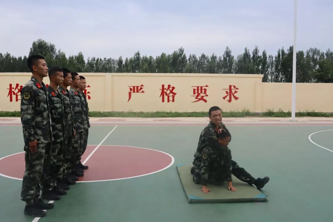 军营之星新兵,军旅生涯结束新的岗位启航