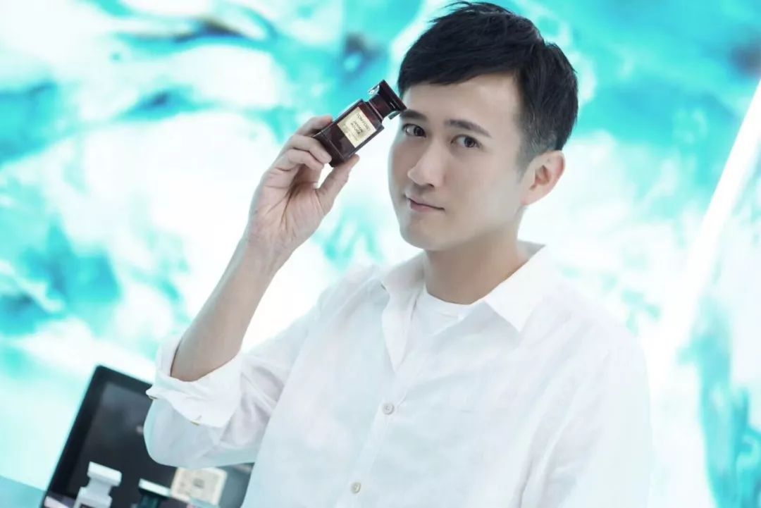 开箱+浮力|都说自由的大学生活，不止这些“小欢喜”