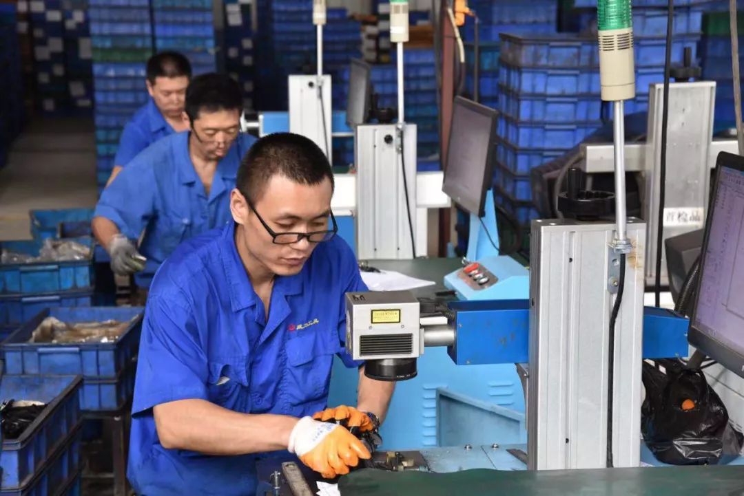 威力工具小扳手,文登威力工具活扳手生产视频