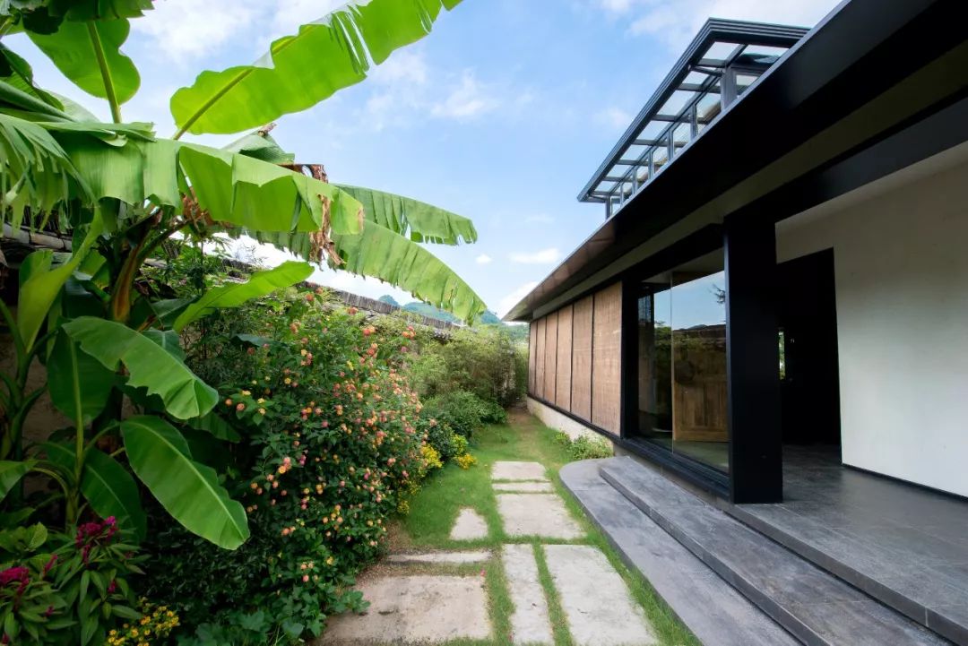 谁说江南无金秋？这座高铁直达的小县城靠一间仙气民宿，就撩到了无数隐居客