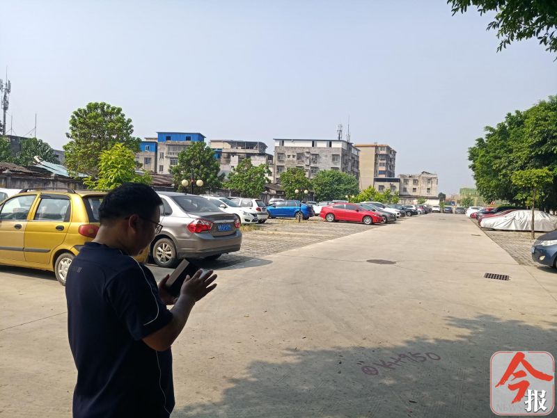 金河湾地下停车场,金河湾小区停车位多少钱