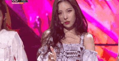 潮妹妹｜有没有一首*脑洗**“神曲”，让你嗨上瘾？