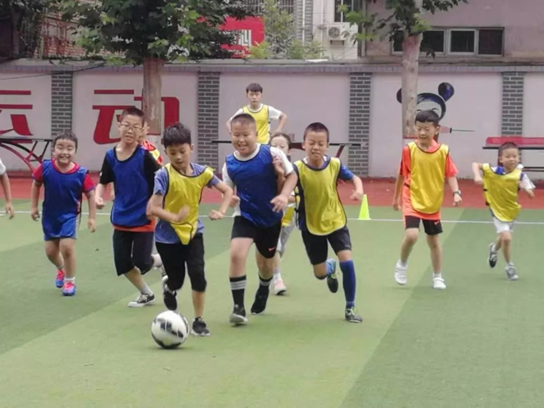 蓝田足协青芒足球俱乐部,少年梦足球梦