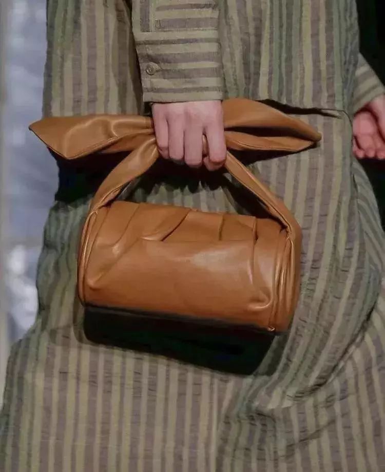 新款包来了超高级,新春季流行包包