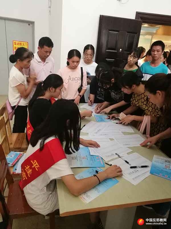 广西贺州开学第一课,广西贺州平桂中学第一课