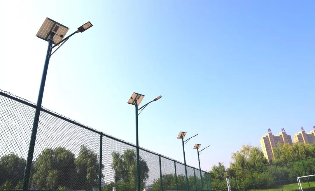 夏邑马头足球场,高大上球场