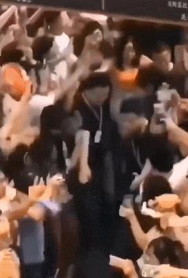 马云卸任后的第一件事,马云卸任后的奇迹