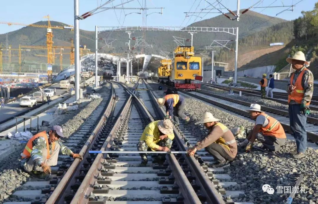 京张高铁2025年开通,京张高铁投运