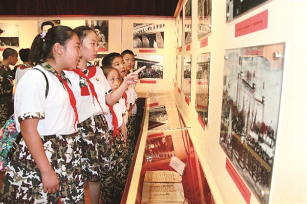 为包头教育发展添砖加瓦,包头市绘画插画展