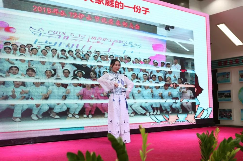 希望在复大，情浓意更浓