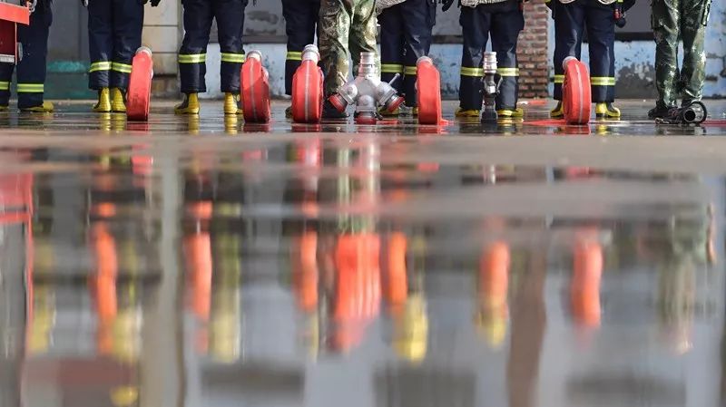 广东消防工程师报名,广东招聘消防员公告