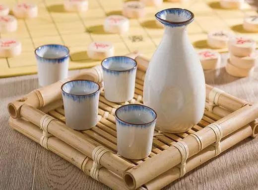 记忆里的昆明,昆明荞酒