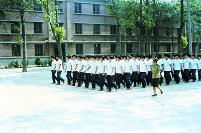 聊城监狱历史,聊城老监狱监狱内部真实生活