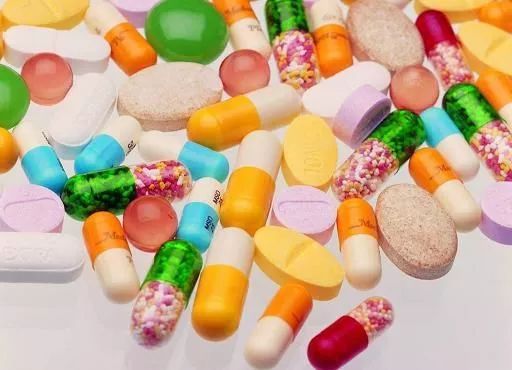 一粒减肥胶囊成本不到一毛,一粒药成本仅几毛