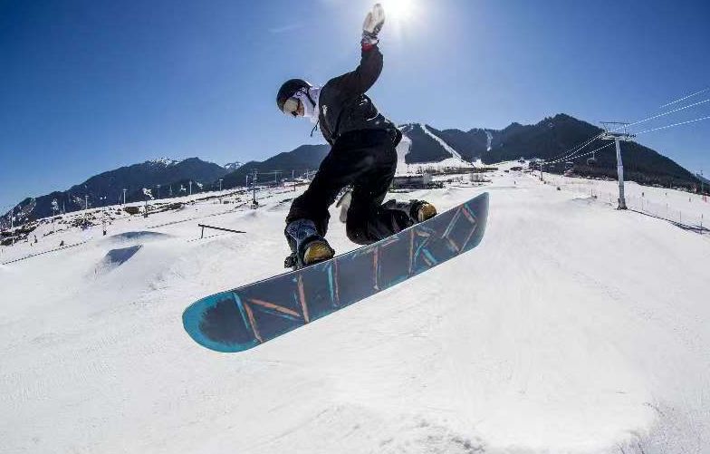 旅游推荐乌鲁木齐,旅游乌鲁木齐宣传片