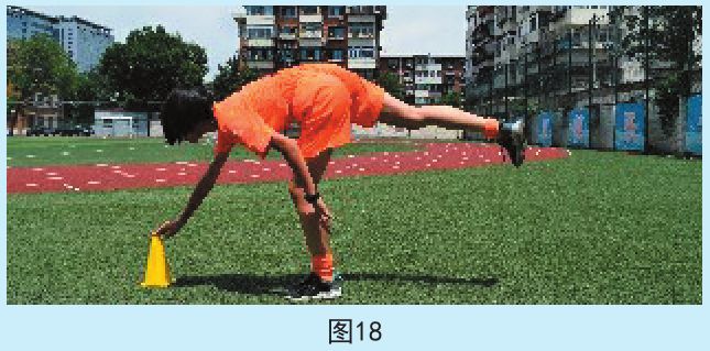 小学足球体能和力量训练方法,足球体能训练方法室内少儿