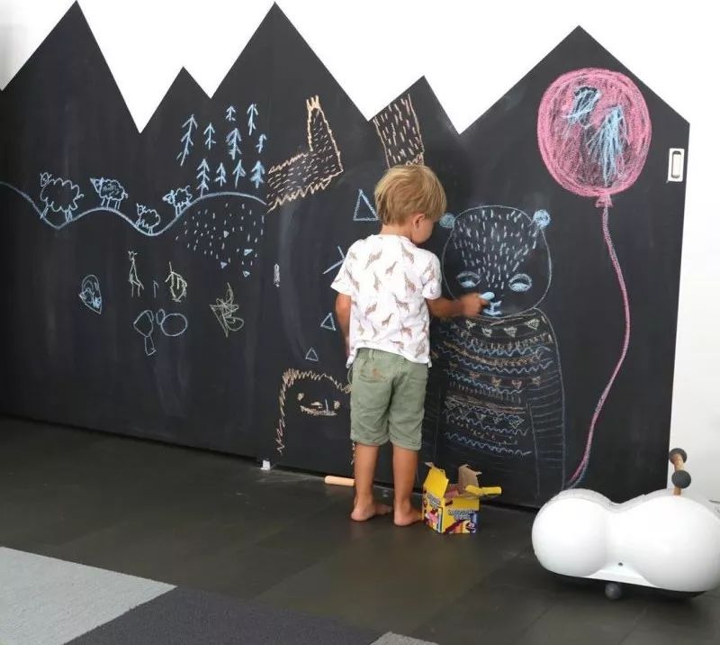 家里墙壁总是又脏又黄怎么办,墙壁发霉脏怎么刷