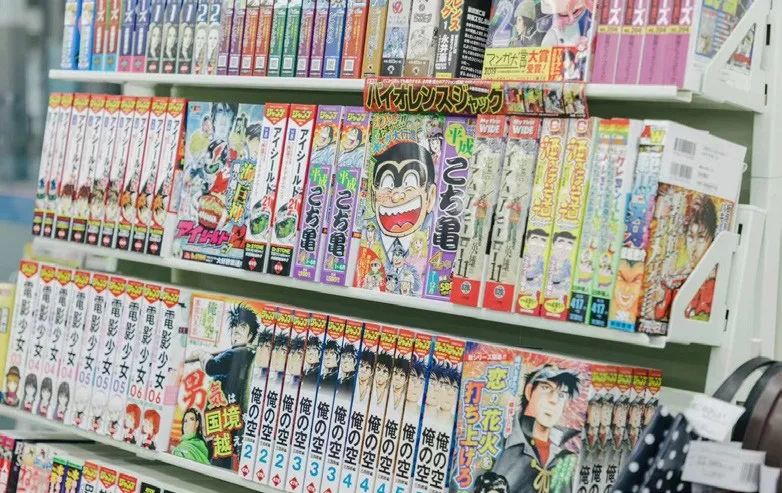 百宝箱便利店,全世界的便利店