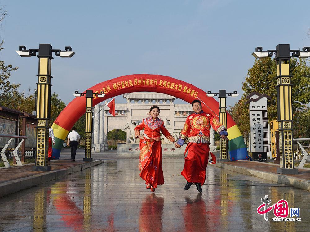 70对夫妻集体婚礼让祖国见证幸福,胶州百人集体婚礼