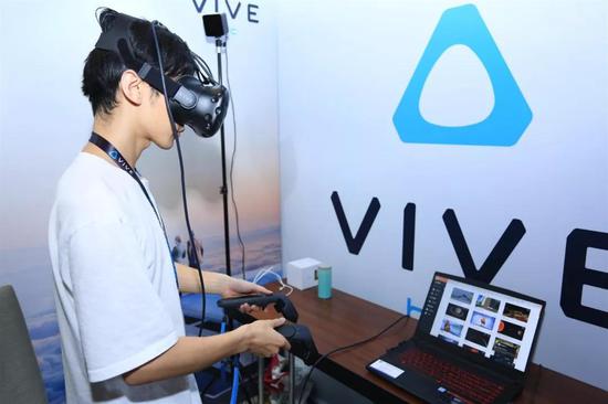 htcvivevr2019,htcvive2022