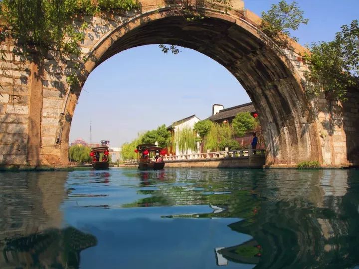 盛世如愿缅怀先烈|来浙里办文旅专区寻一条红色旅游线路，出发！