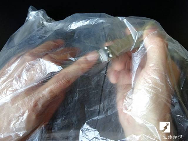 原来正确剪指甲的方法是这样的,指甲太厚剪不动怎么办用什么方法