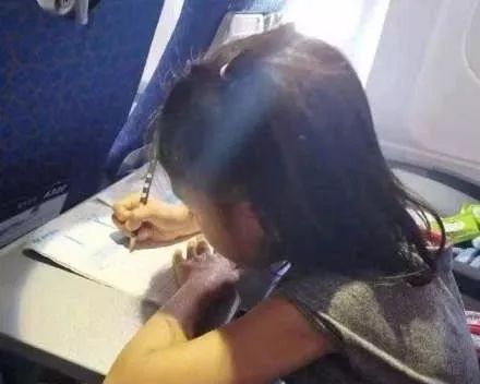 鏆村緬鐢ㄩ暛灏勭瑪鐓у皠鍐涜惀,鏆村緬鐓у皠鍐涜惀