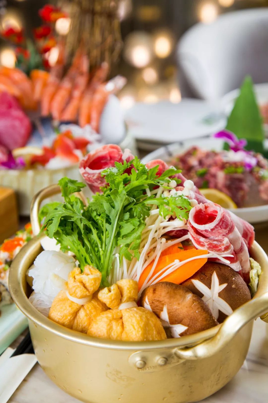 超级网红日料店终于在成都开业了,最便宜的3折店铺套装