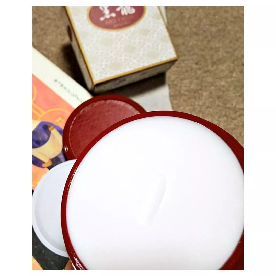 日本女生睡前必翻牌的护肤品榜单！难怪一个个皮肤都这么好...