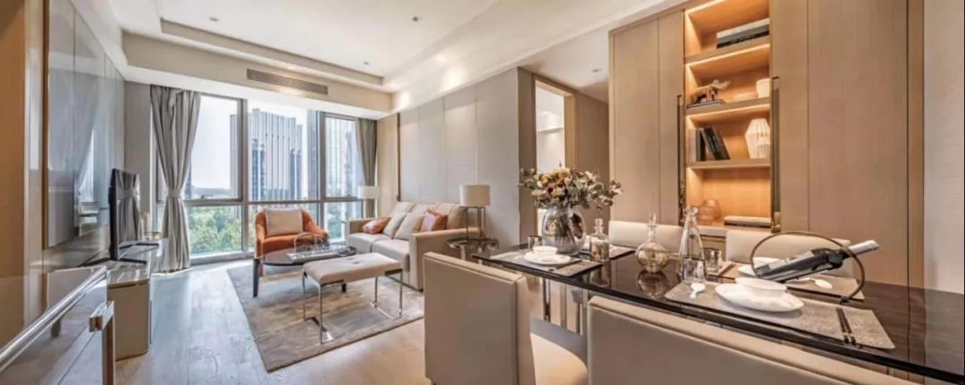 楼市先行者,楼市逆袭者