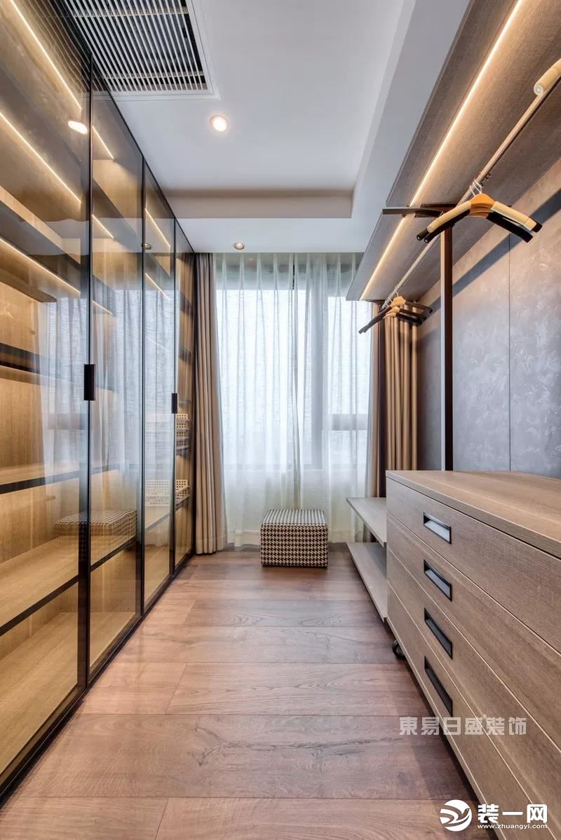 家中瓷砖美缝怎么做效果最好,800*800地砖美缝留多大缝隙