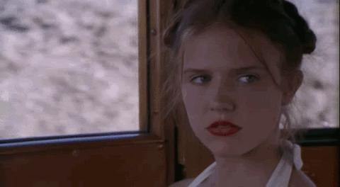 洗发水买含有什么成分的好,洗发水买强韧还是修护