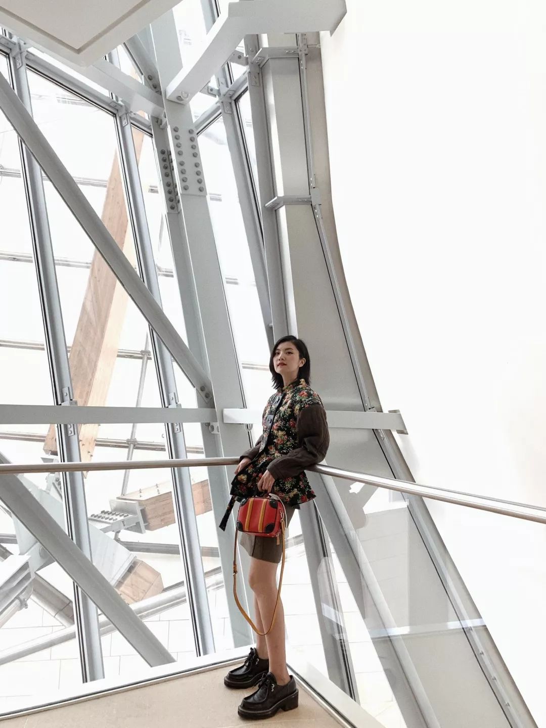 巴黎和lv的鞋哪个好,巴黎和伦敦相约旅行